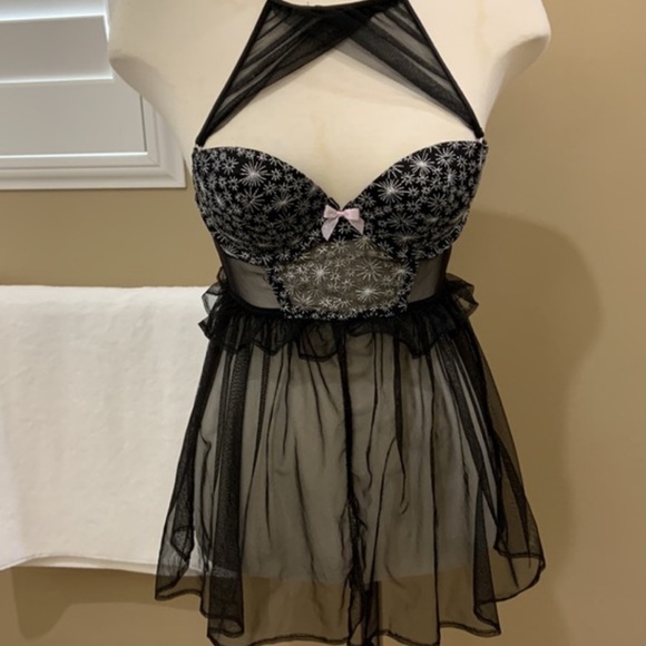 Victoria’s Secret Black “Dream Angels” High Neck Pattern Babydoll with Underwire - Picture 7 of 8